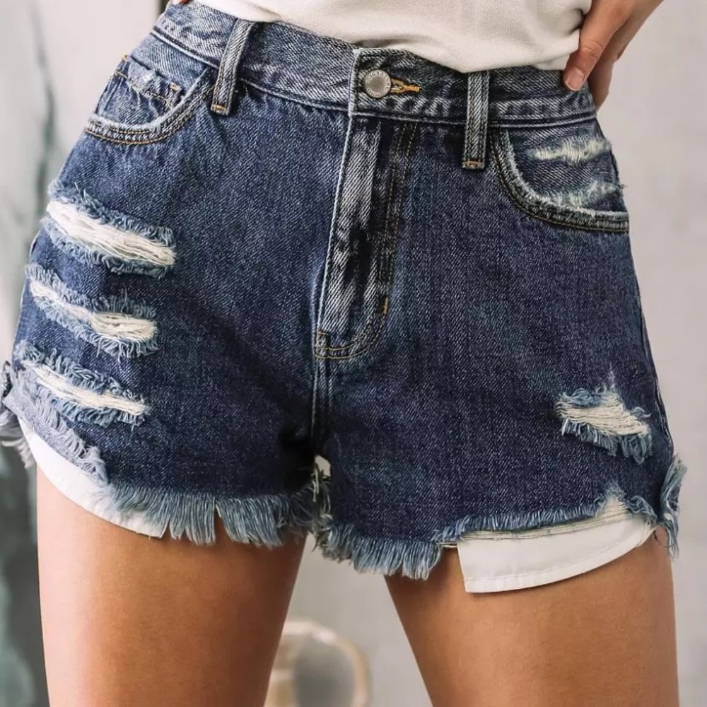 Authentic Signature Ultra High Rise Short KanCan - Picture 3 of 10